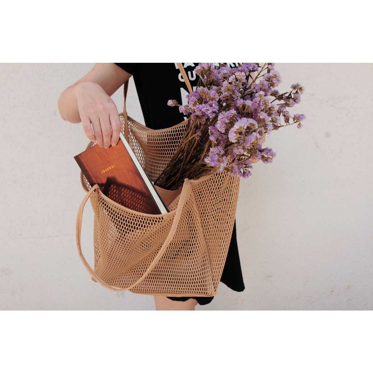 Mesh Beach Tote Tan