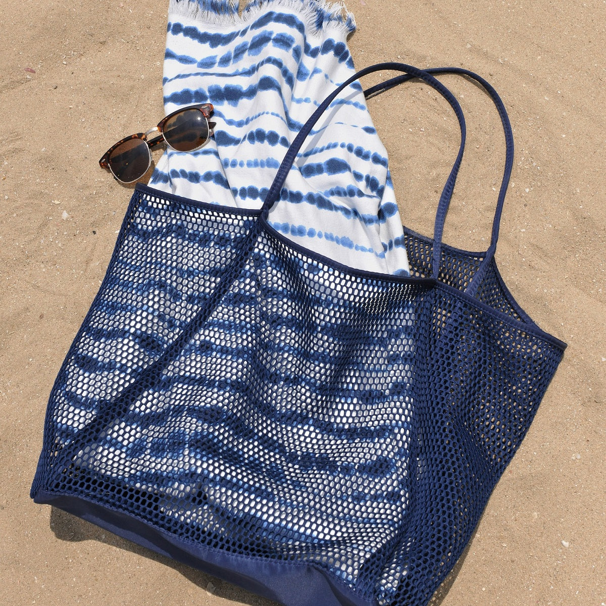 Mesh Beach Tote Blue